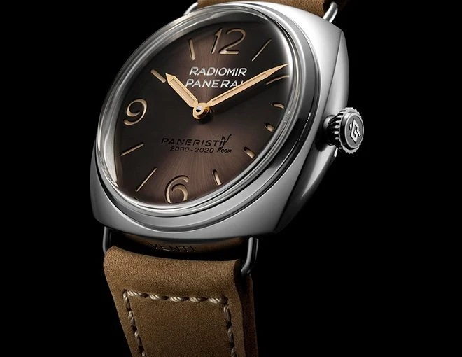 Panerai lancia RADIOMIR VENTI orologio in edizione speciale per il 20 ° anniversario